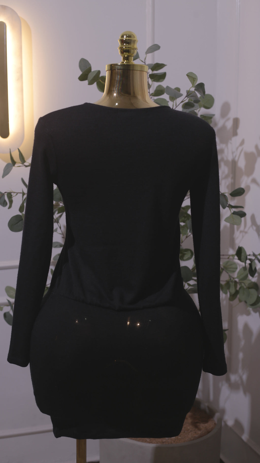 Black Long-Sleeve Fitted Dress