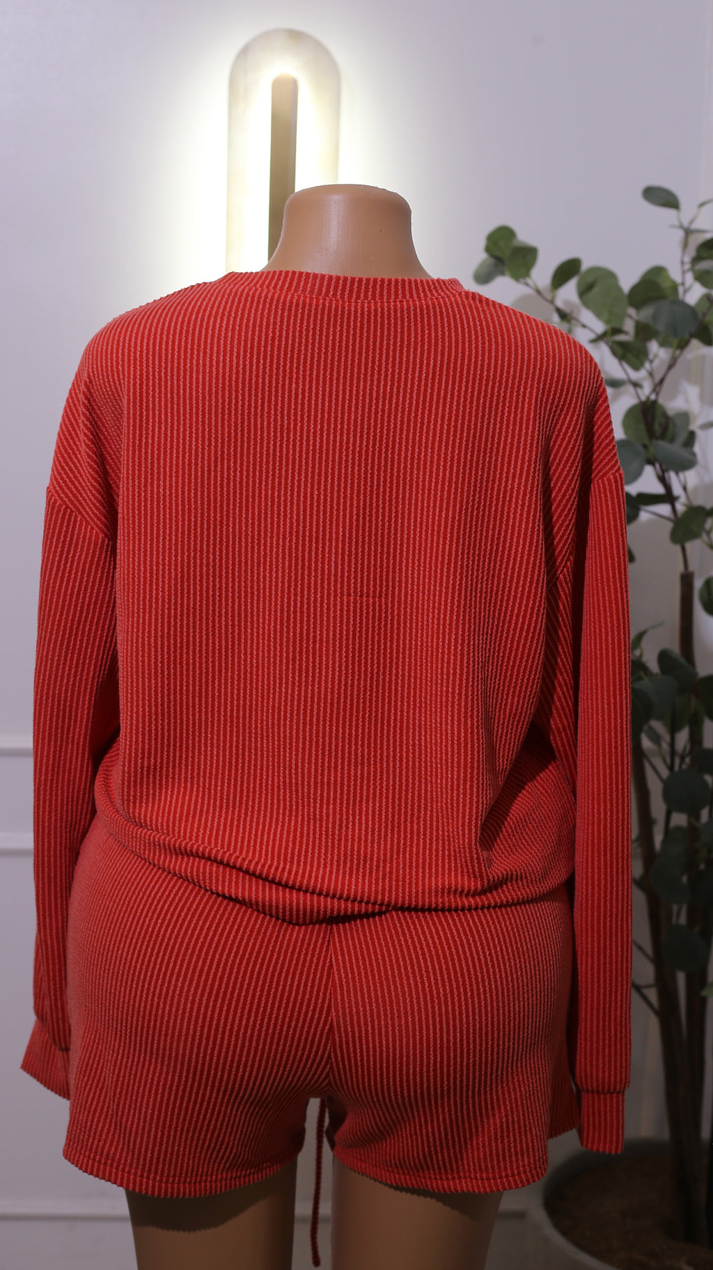 Two piece top and shorts - red