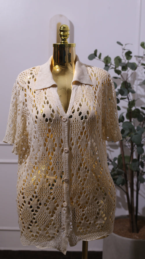 Beige Crochet Knit Short-sleeve Cardigan With A Shirt Collar And Front Button Closure
