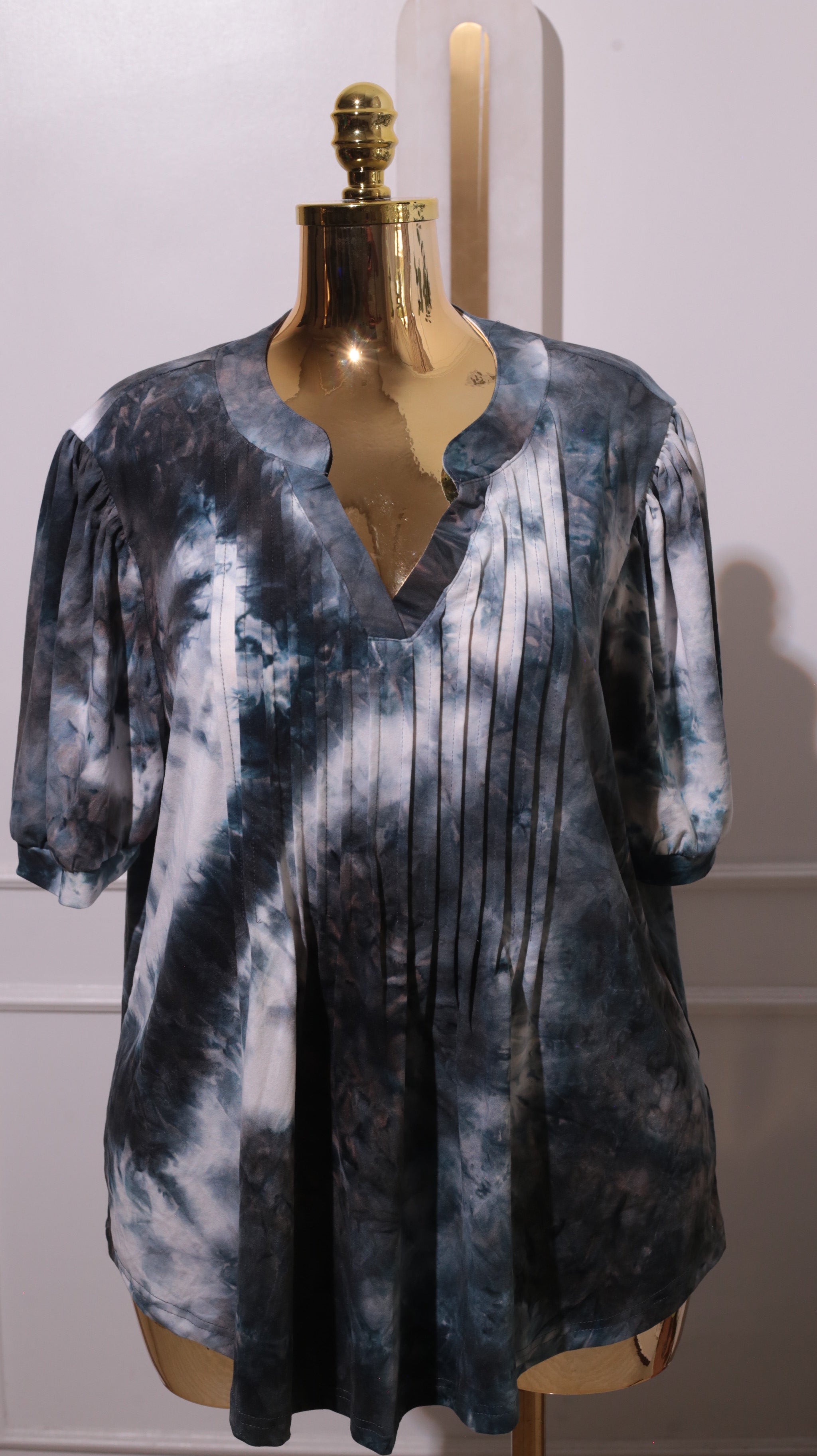 Black And White Tie-dye T-shirt