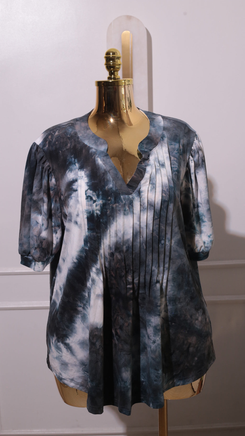 Black And White Tie-dye T-shirt