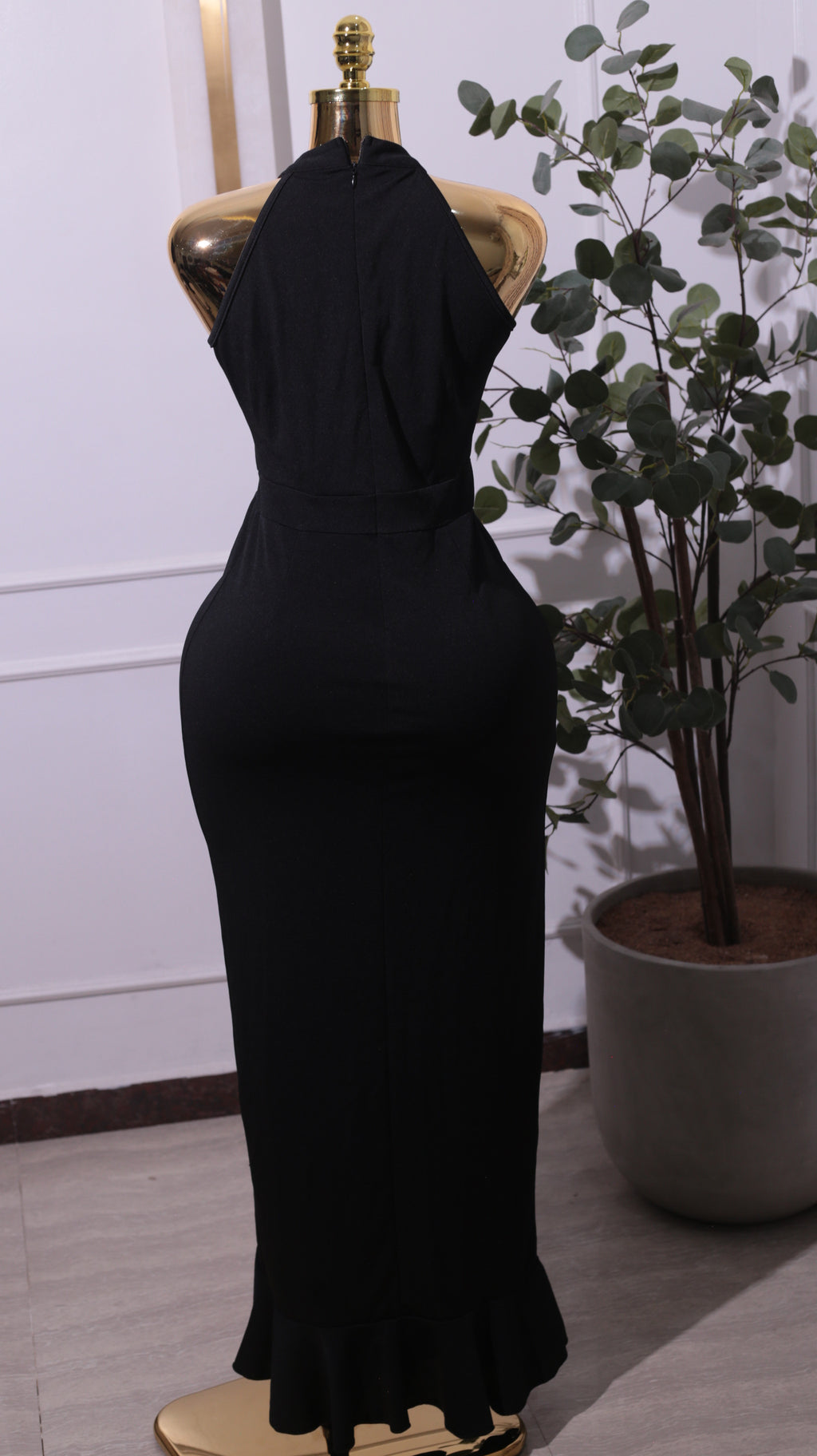 Black High-Neck Split Mermaid Dress