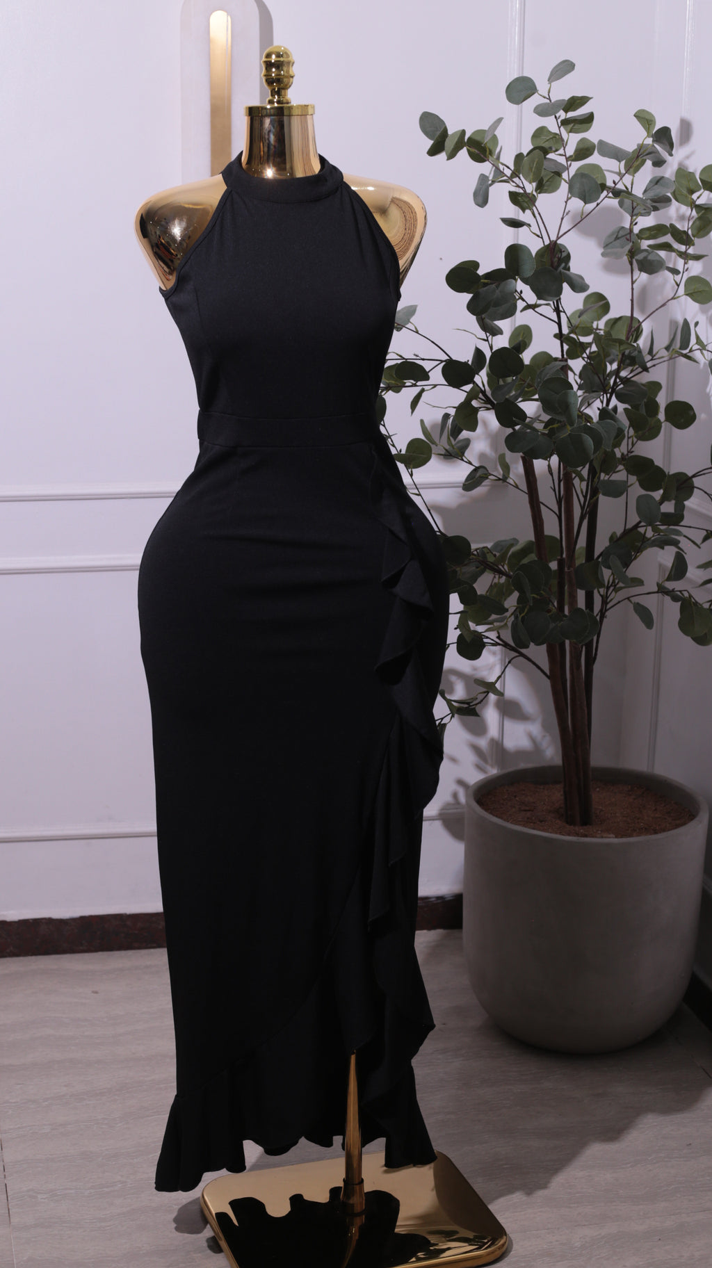 Black High-Neck Split Mermaid Dress