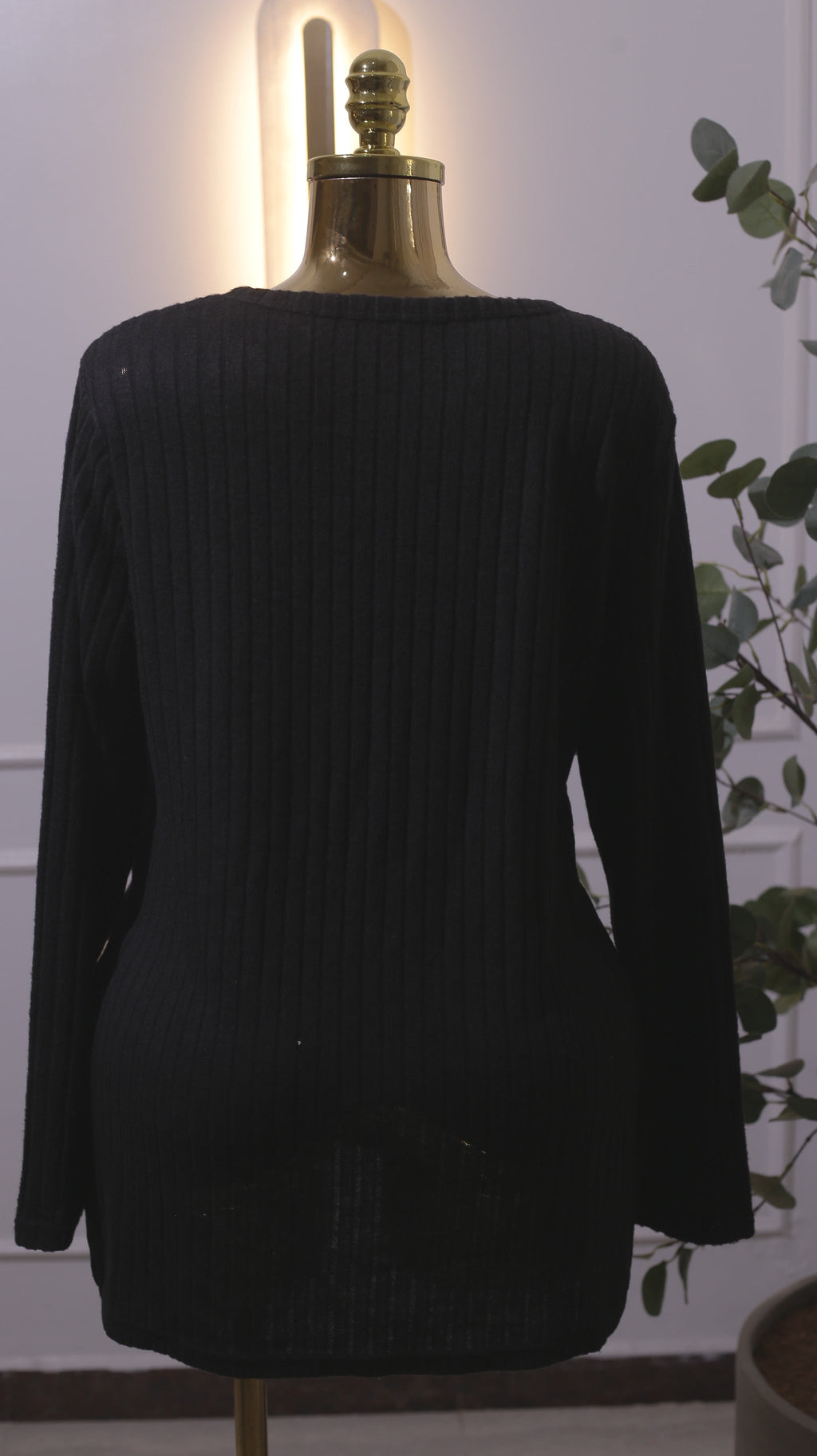 Black Ribbed Long-Sleeve Top