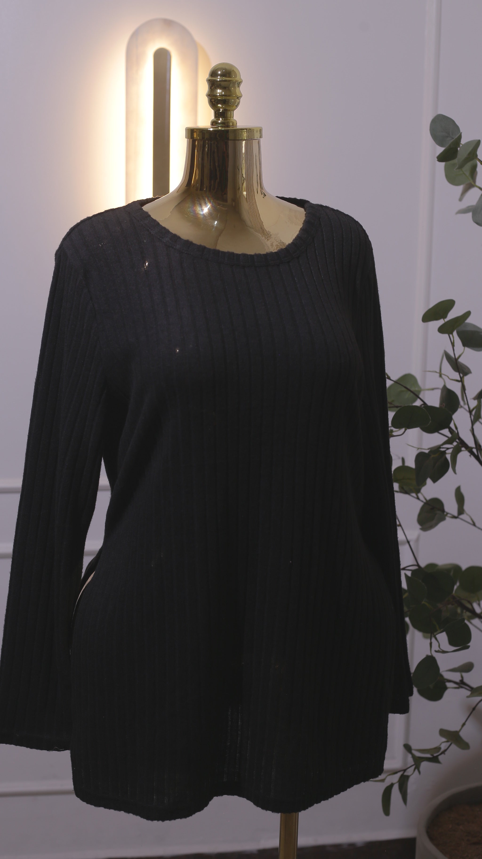 Black Ribbed Long-Sleeve Top