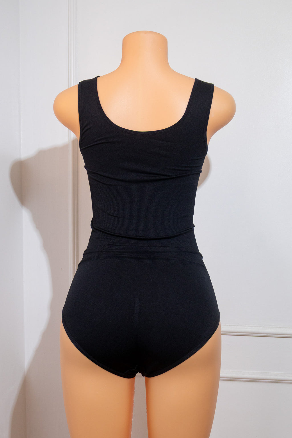 Black Seamless Shaping Bodysuit