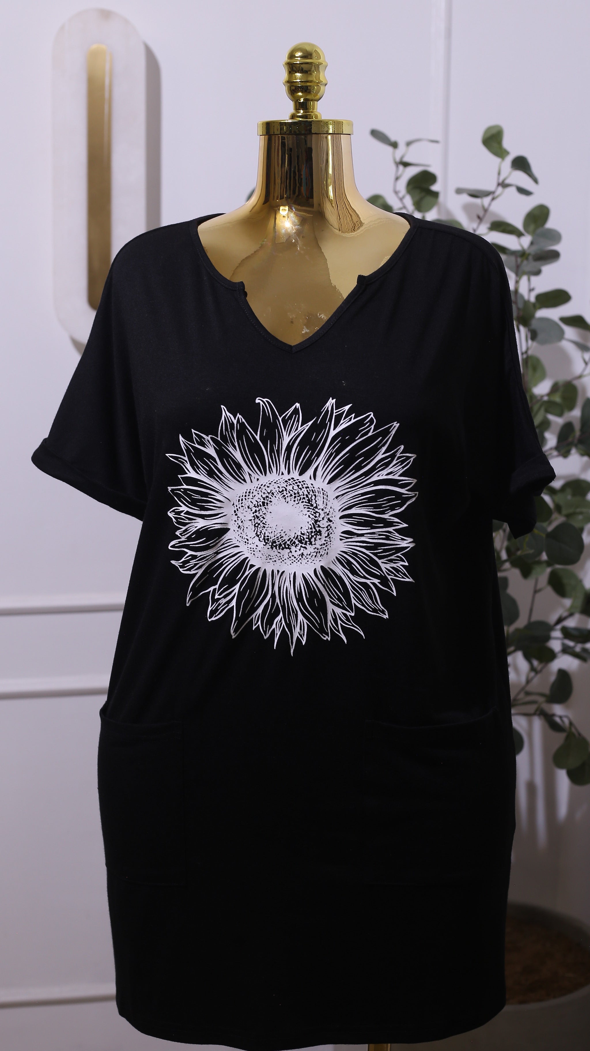 Black Short-sleeved T-shirt Dress With A White Sunflower Print