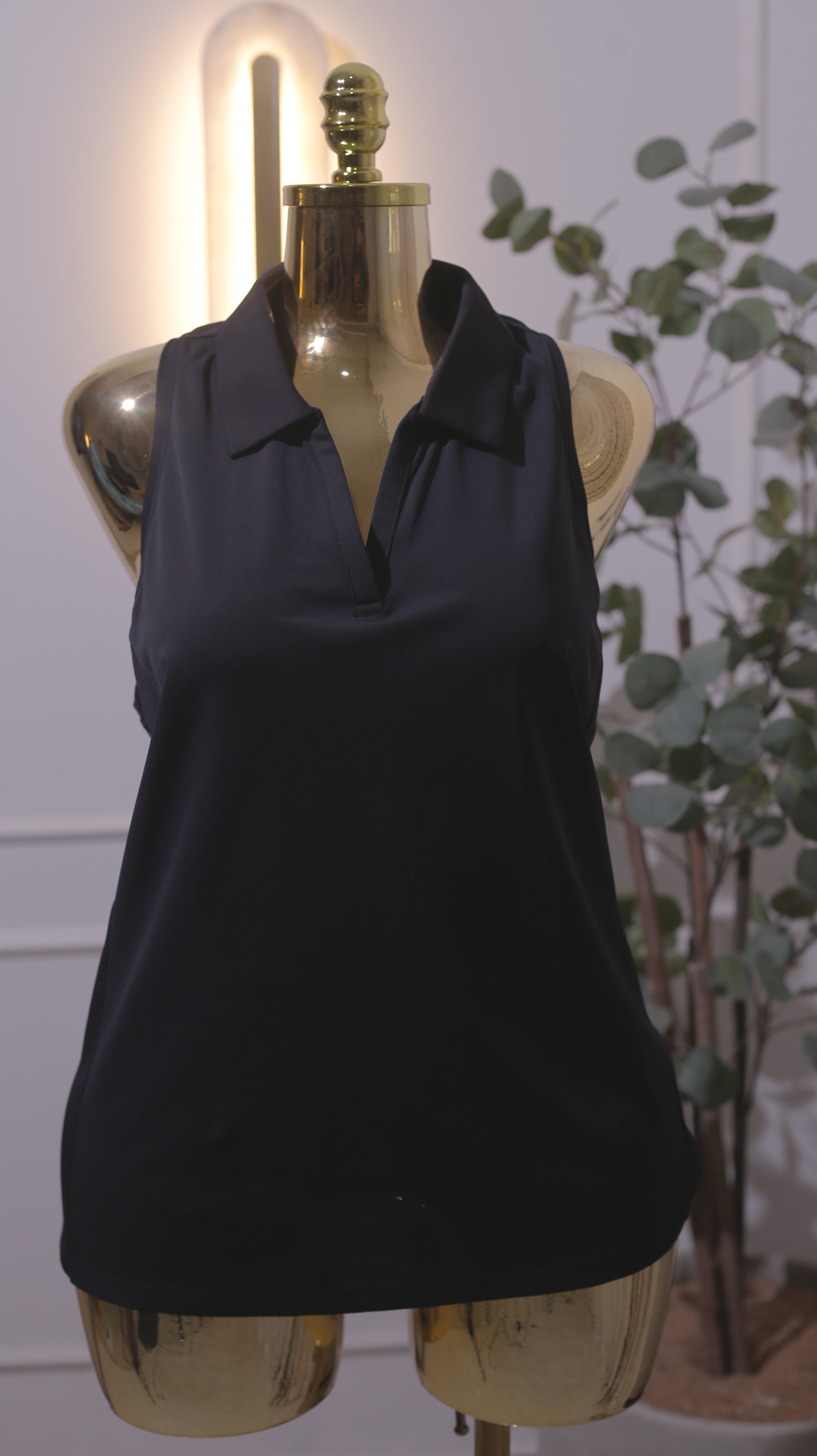 Black Sleeveless Tech Polo Top