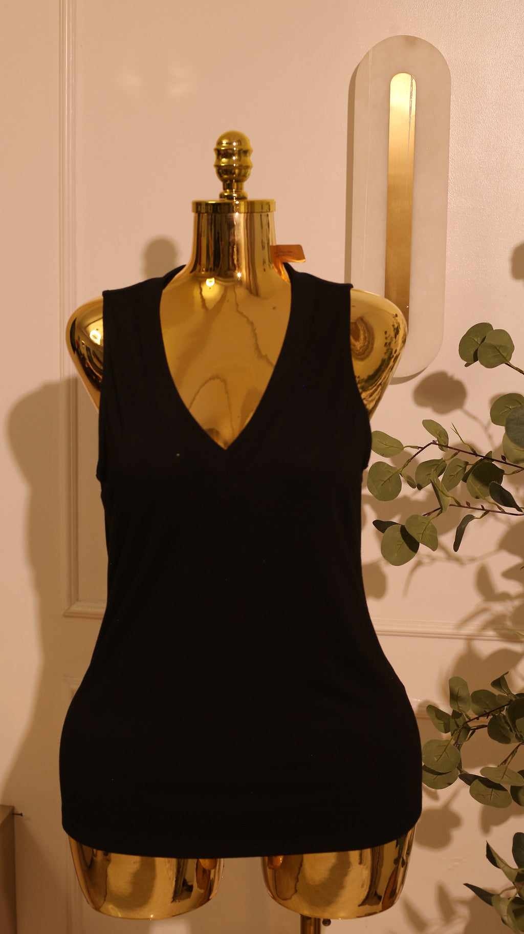 Black Sleeveless  Top
