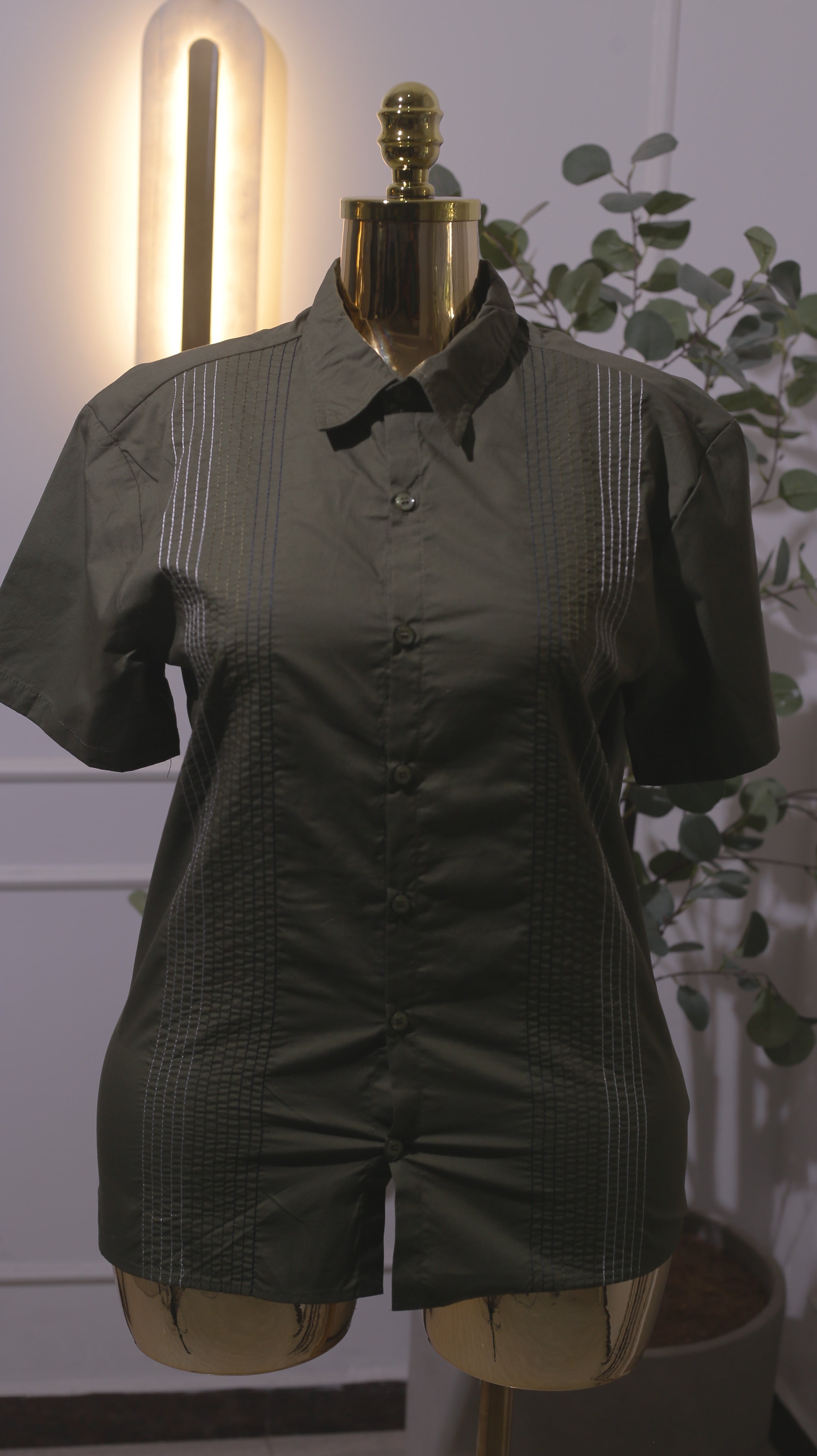 Green Short-Sleeve Button-Down Shirt