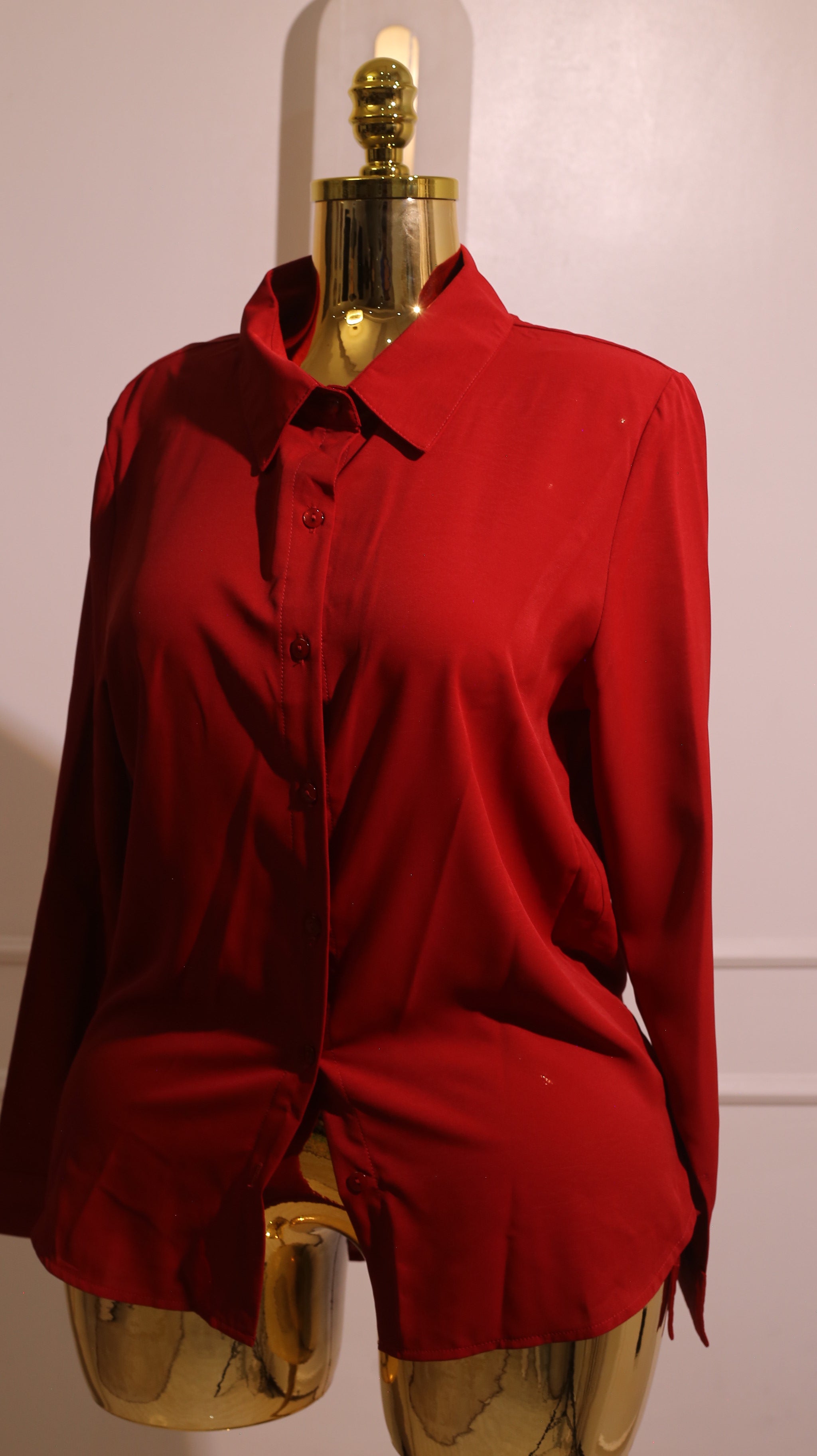 Lane Bryant Classic Red Long-Sleeve Button-Down Shirt (Medium)