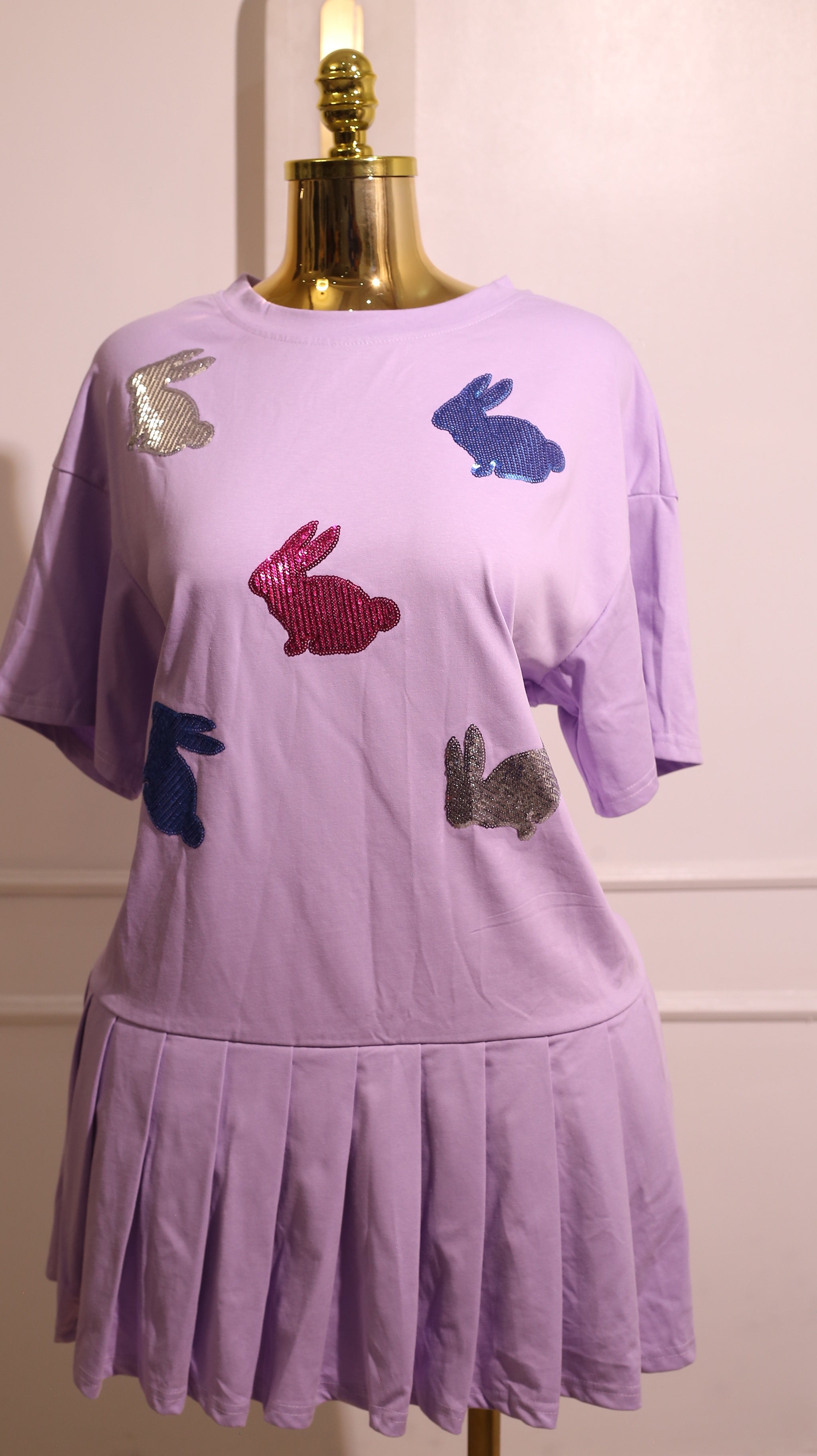 Lavender Pleated Skirt & Sequin Bunny Applique Top Set (Large)