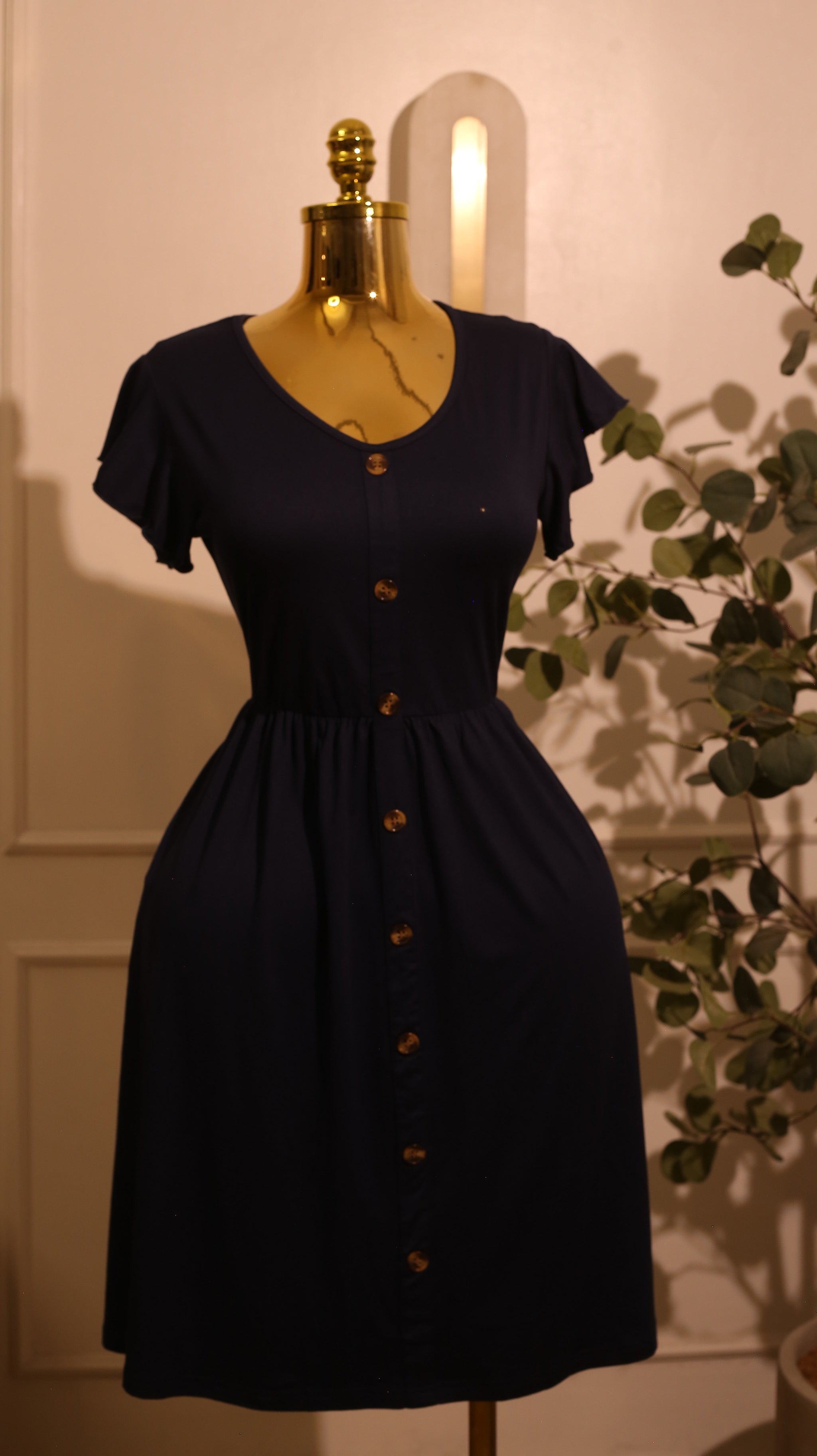 Navy Button-Front Flutter-Sleeve Midi Dress (Medium)