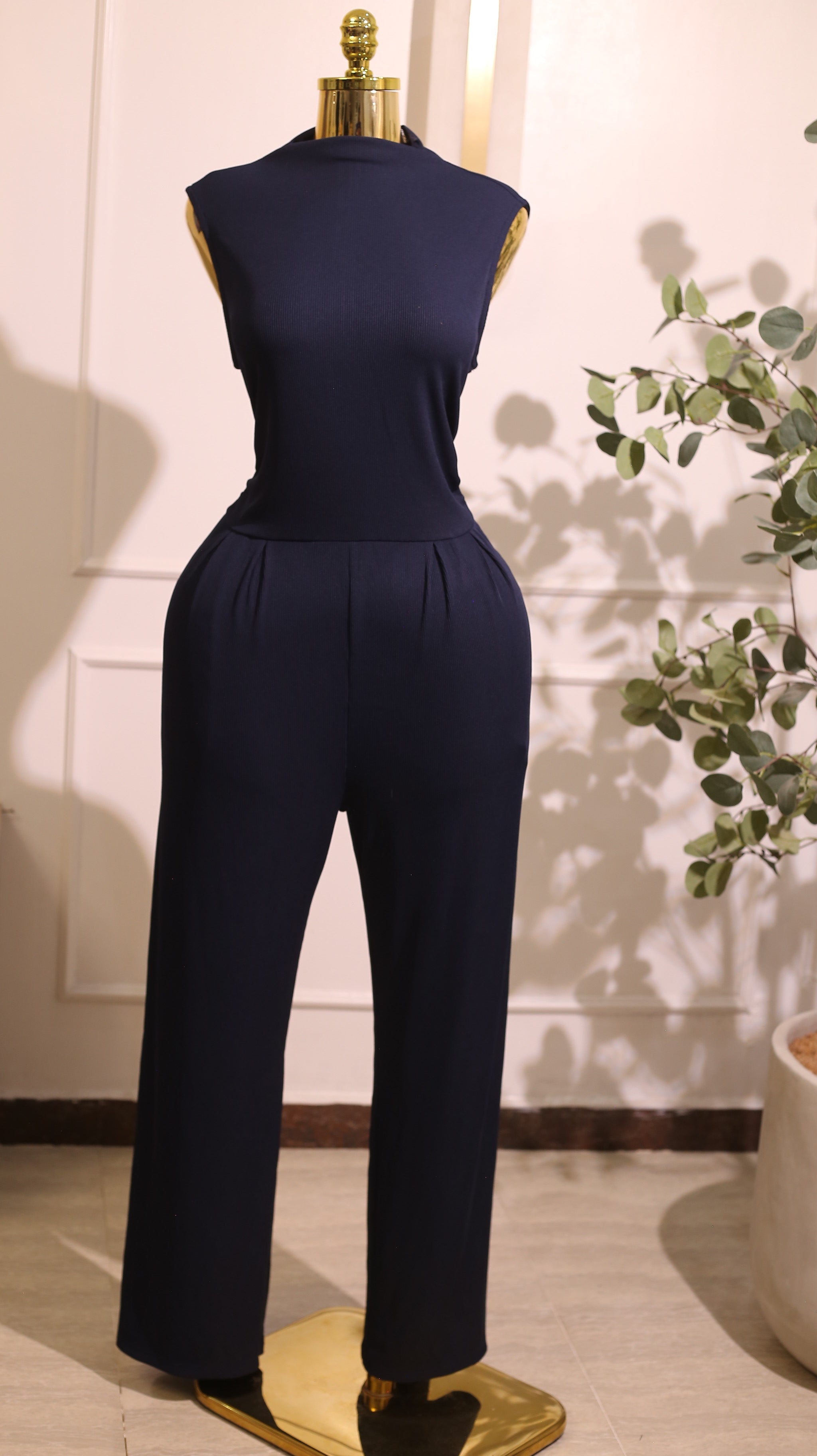 Navy Sleeveless Wide?Leg Jumpsuit (Large)