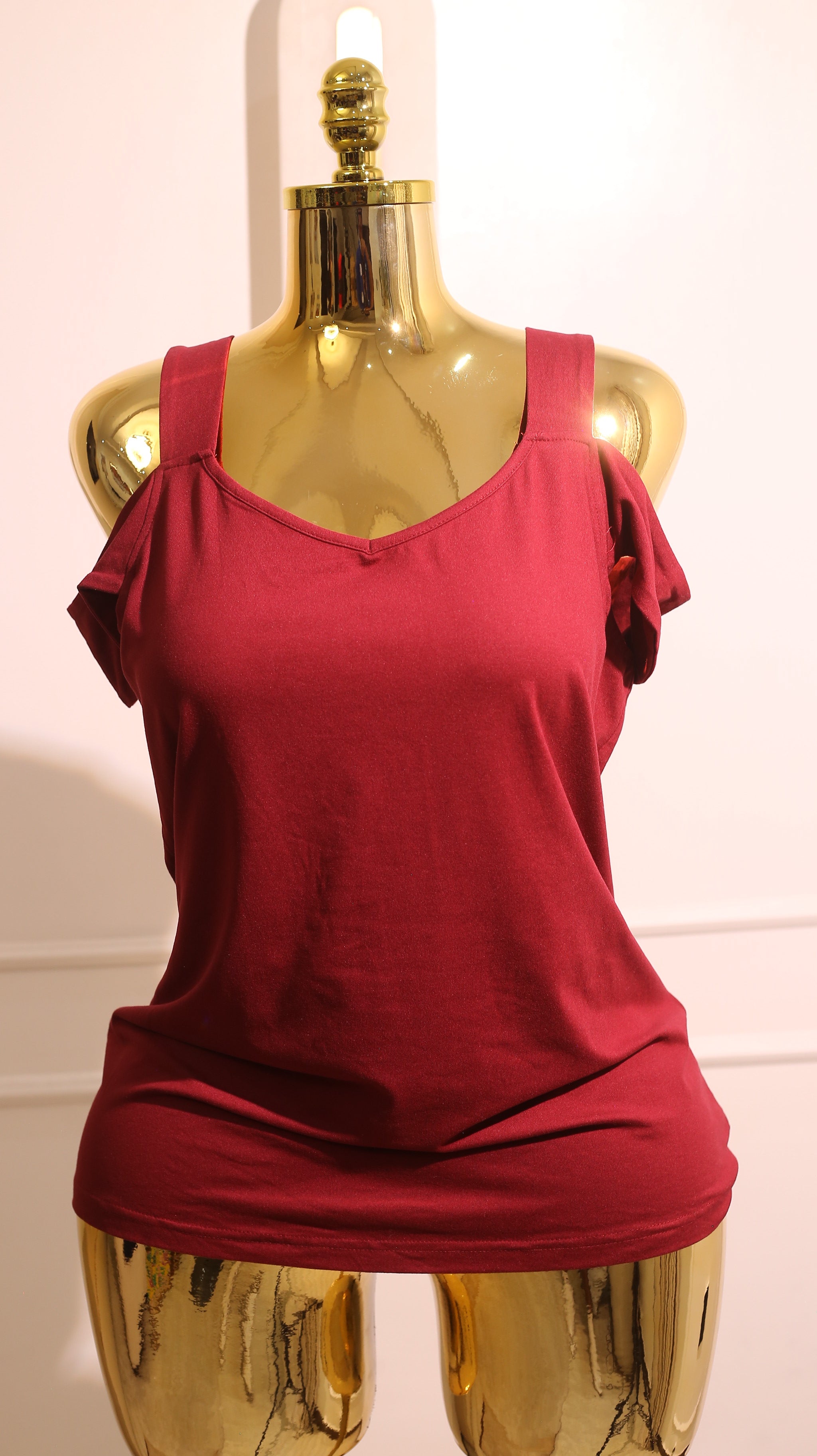 Heart & Hips Red Cold Shoulder Short-Sleeve Tee top