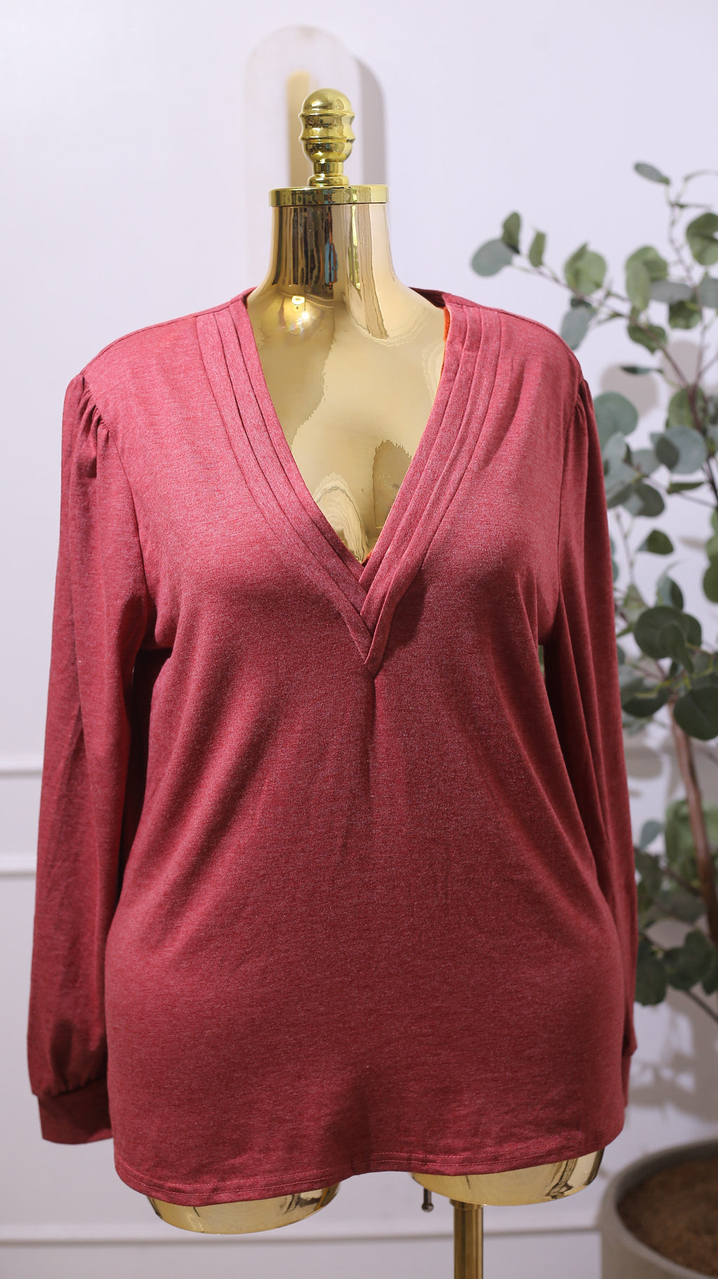 Red Heathered V-NECK Long-sleeve Top