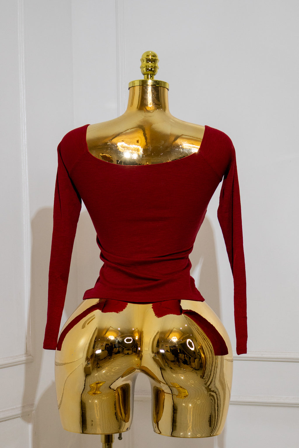 Red Sweetheart Knot Crop Top