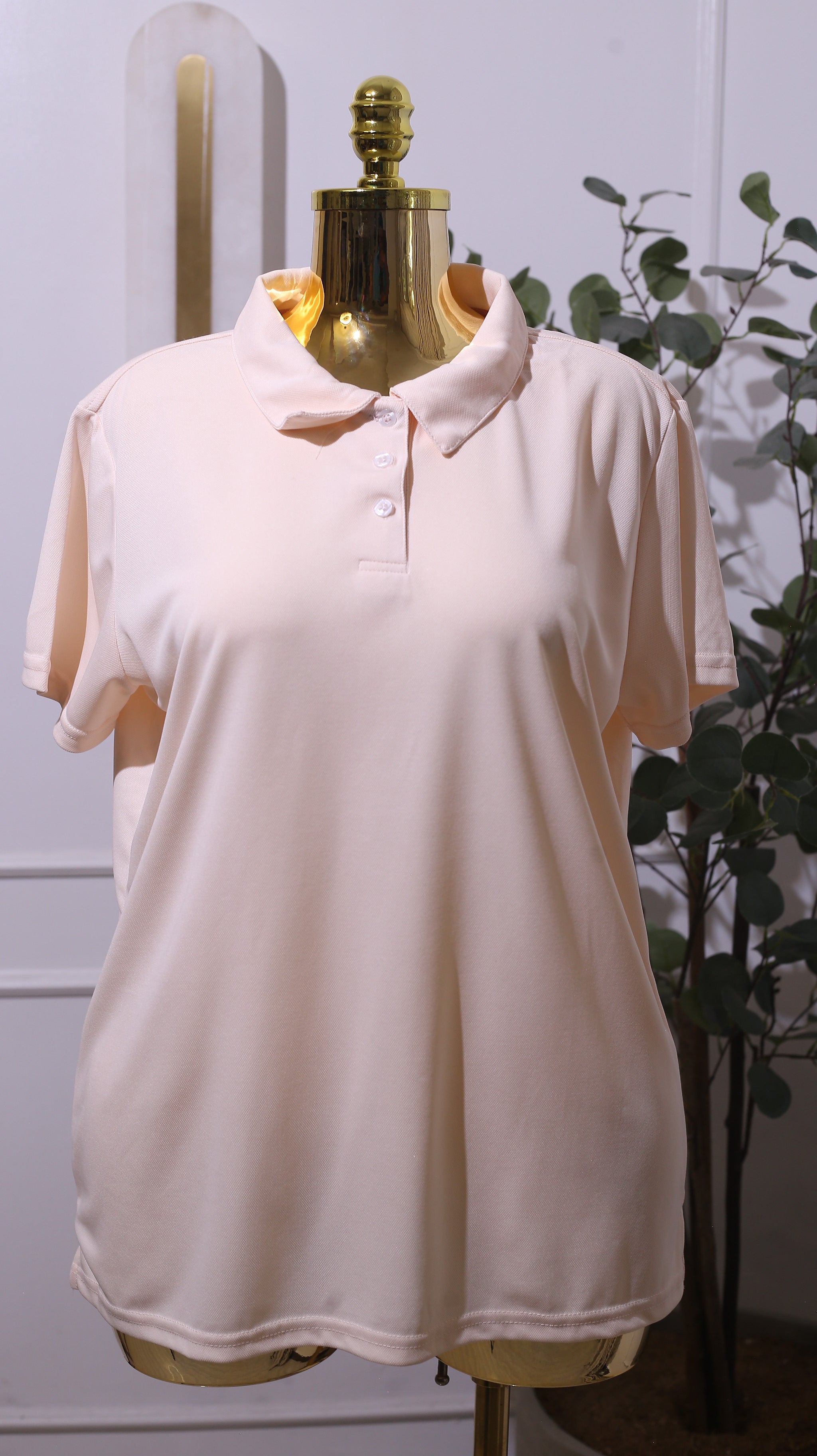 Short-sleeve Polo Shirt In A Light Pink Or Beige Color