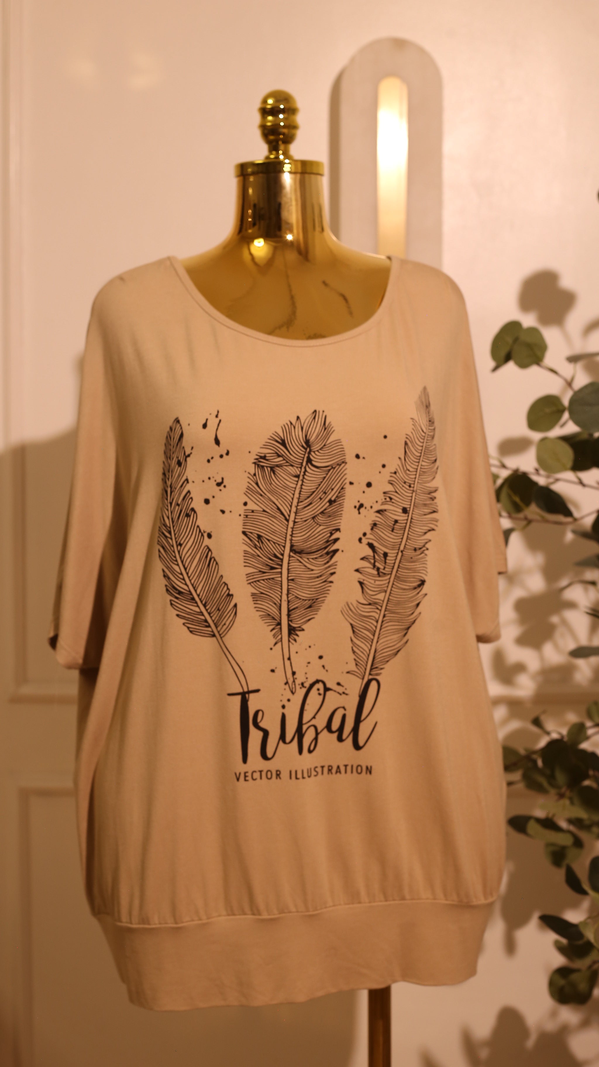 Van Der Rich Tribal Feather Graphic Tee Top