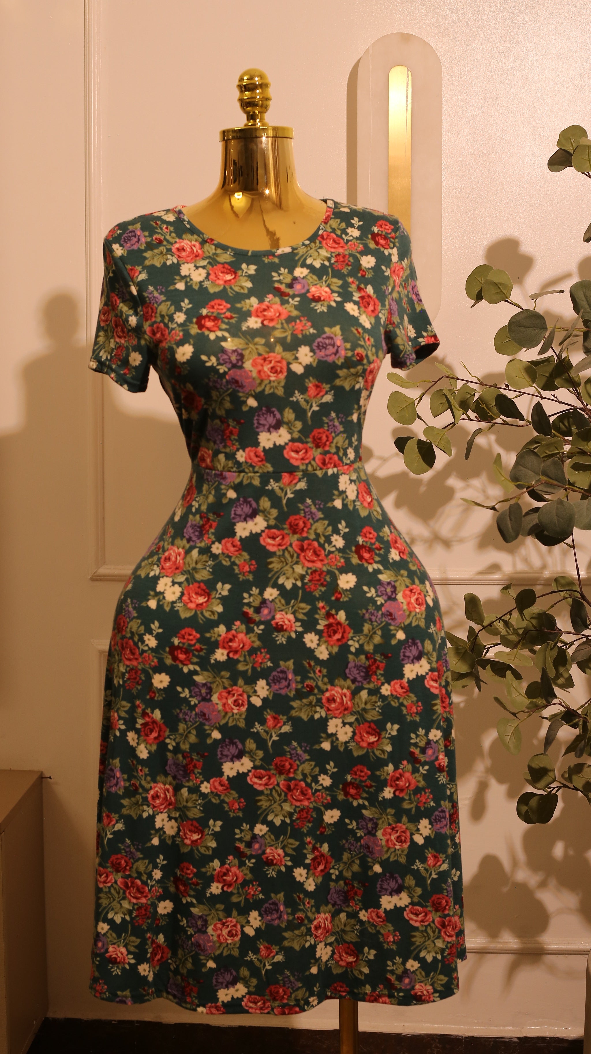 Urban CoCo Floral Short-Sleeve Flared Midi Dress (Small)