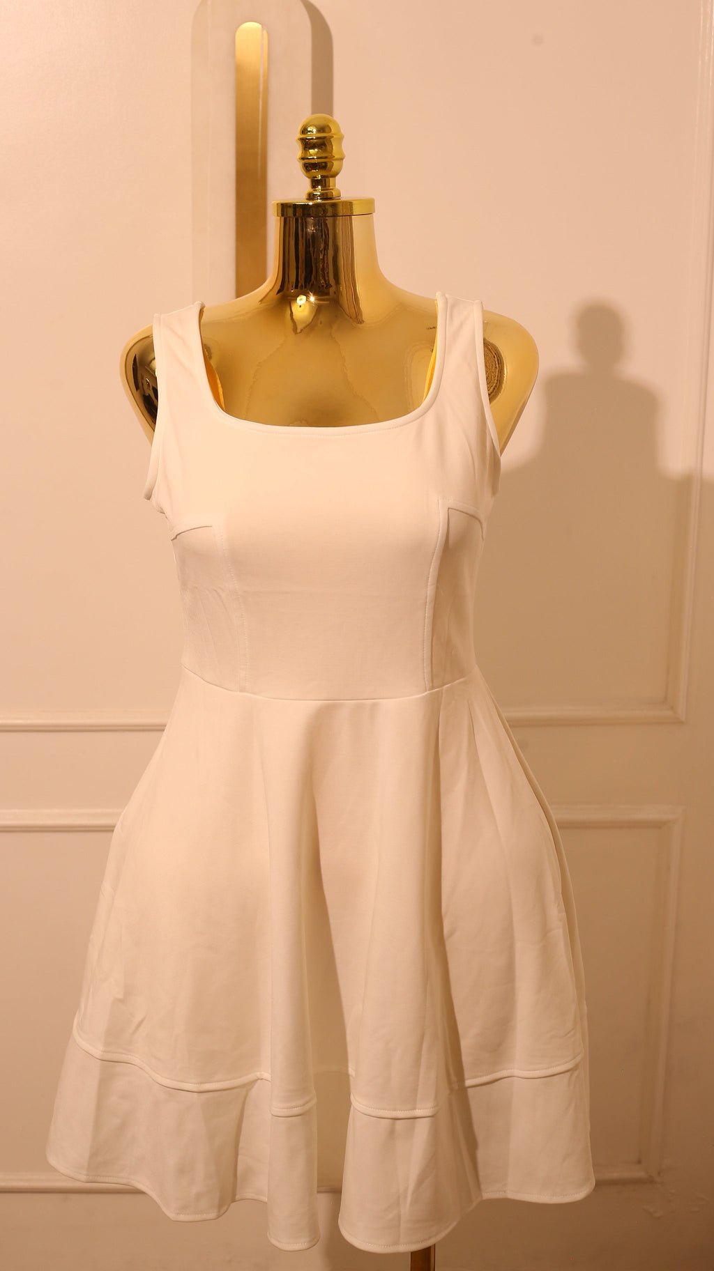 White Square-Neck Mini Dress – Medium