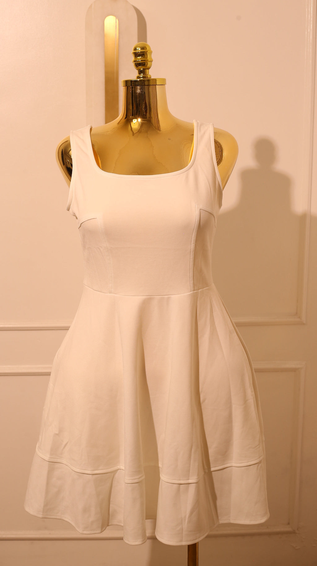White Square-Neck Mini Dress – Medium