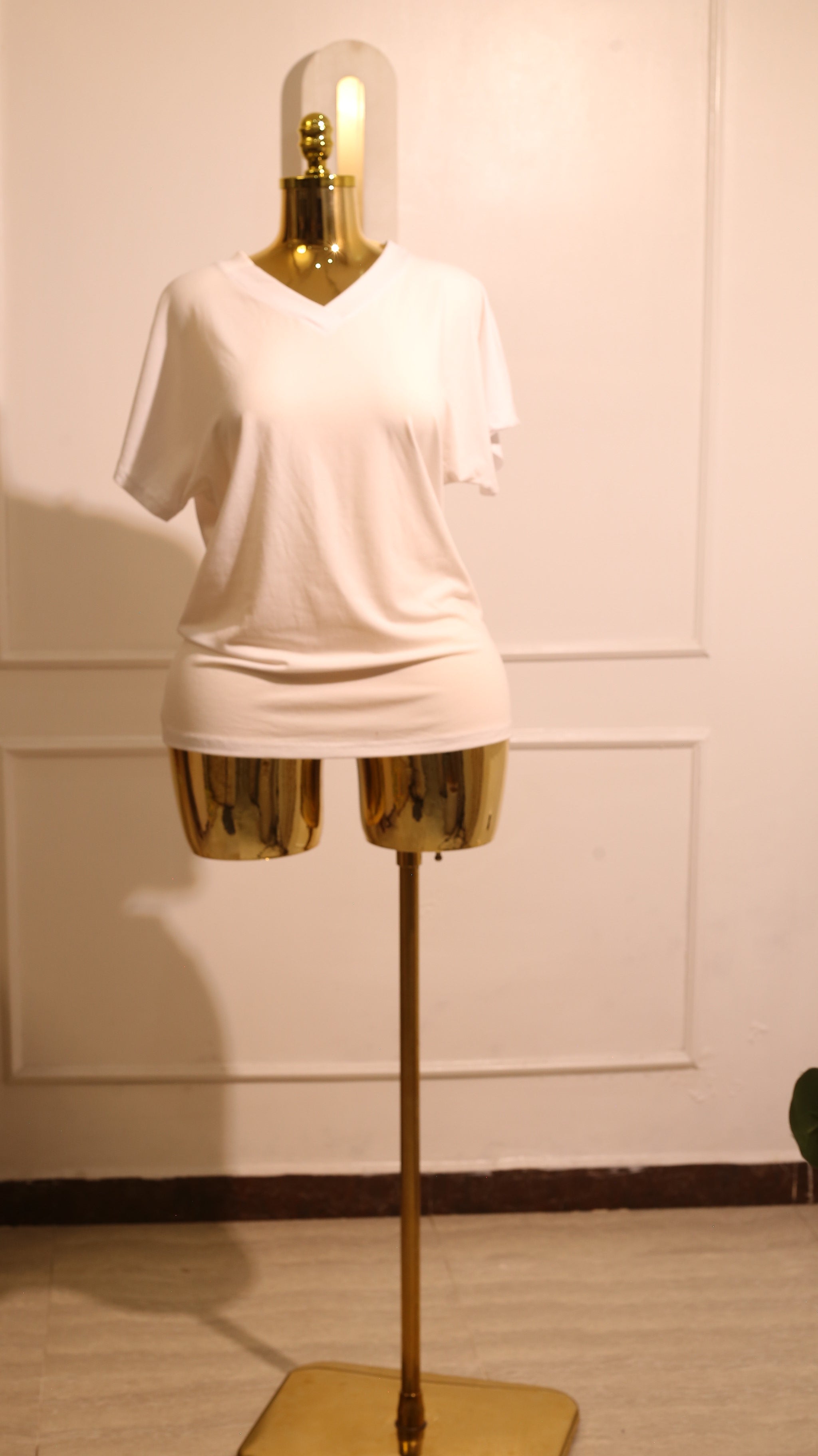 White V-Neck Short Sleeve Tee